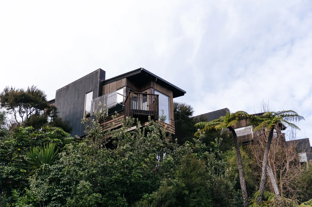 Hapuku Lodge and Treehouses 25