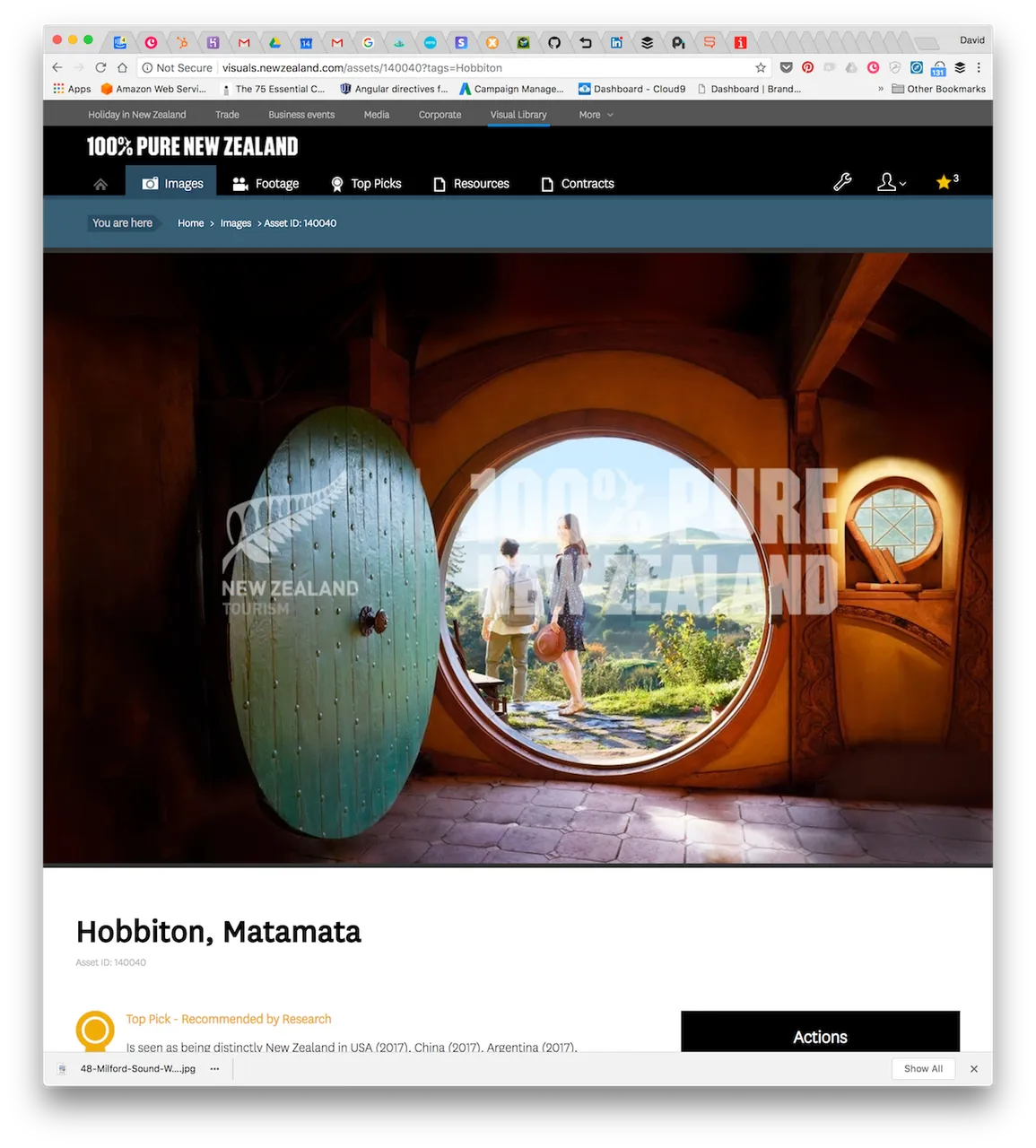 Hobbiton image from the Tourism NZ Visual Library