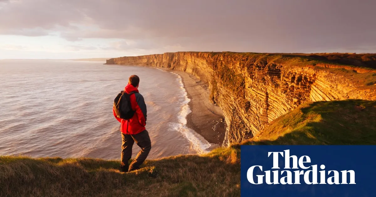 Deep joy: Wales embraces ‘hwyl’ in tourism campaign to rival Danish ‘hygge’ | Wales | The Guardian