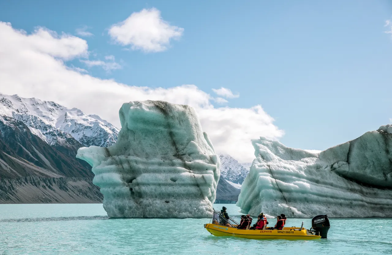Tasman Glacier, Canterbury