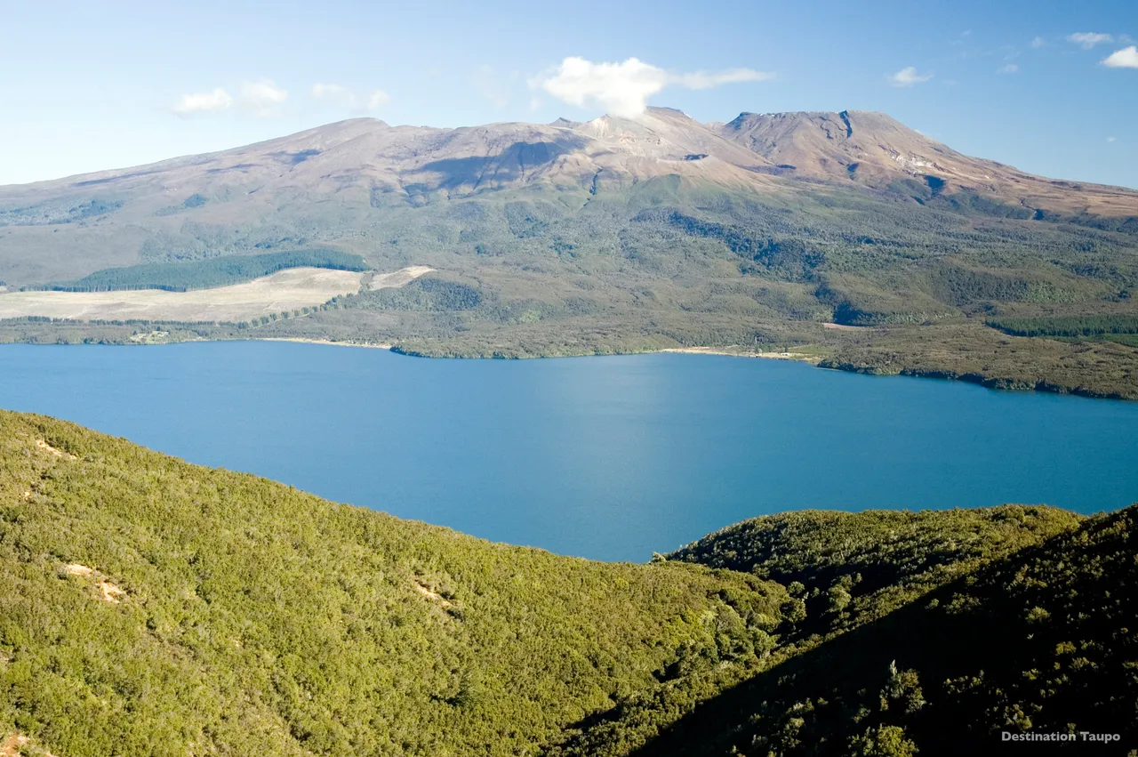 Lake Rotoaira - Ruapehu