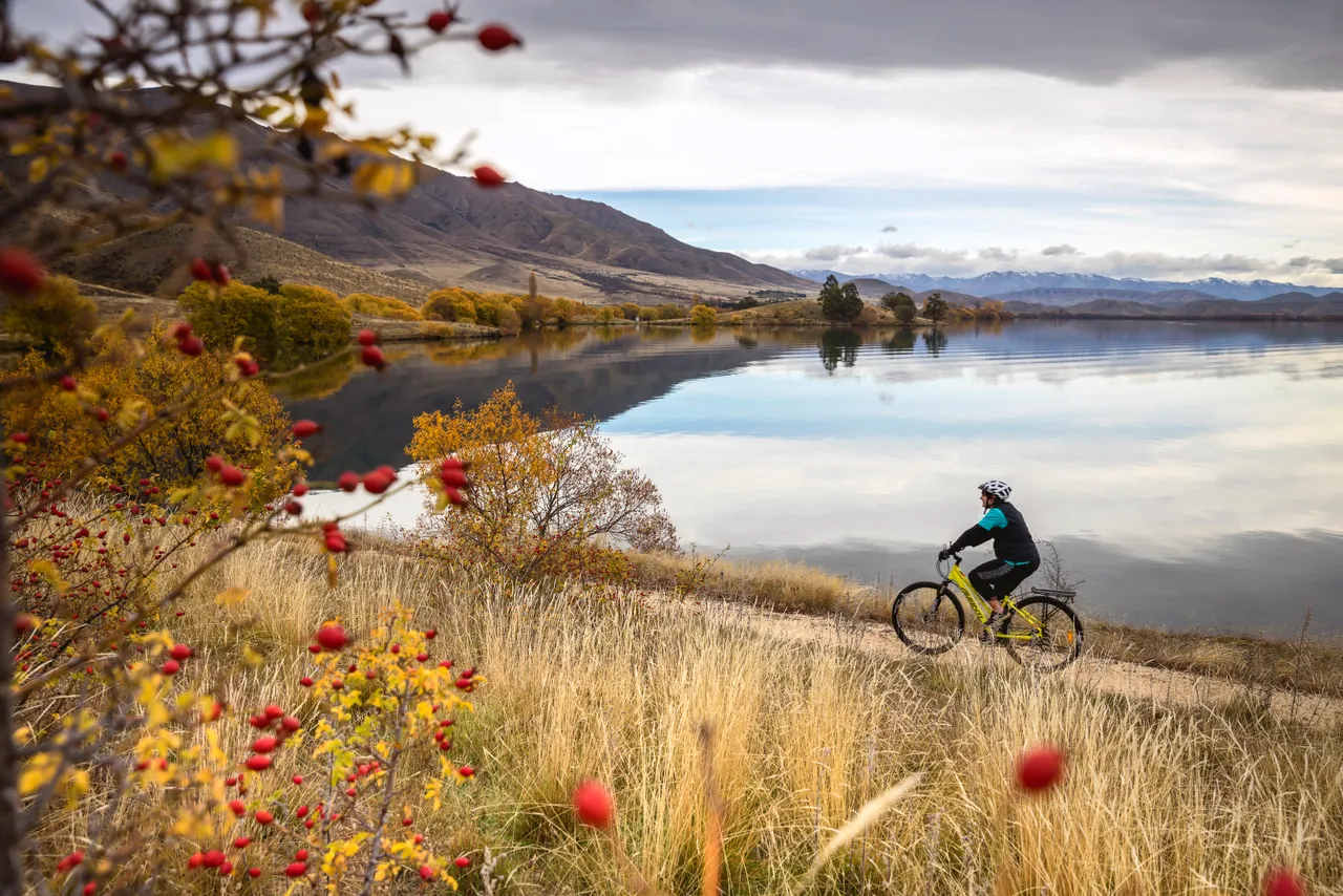 Lake Benmore, Mackenzie Region