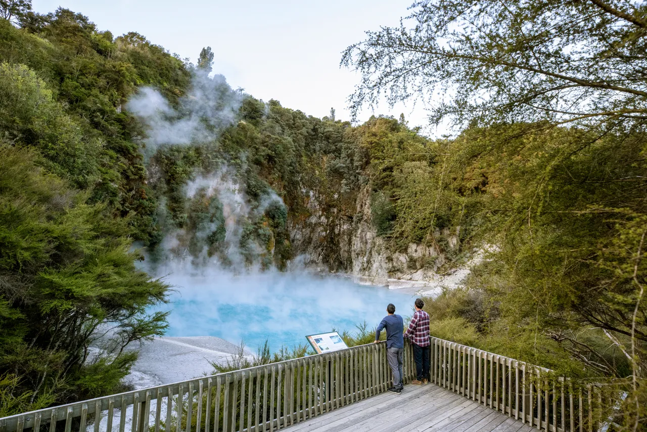 Waimangu Volcanic Valley - Rotorua