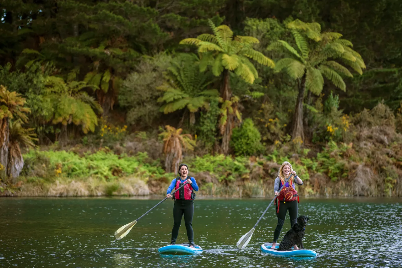 Tourism NZ Visual Library - Lake Rotoiti - Rotorua