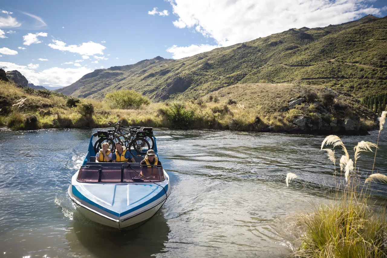 Lake Dunstan, Central Otago