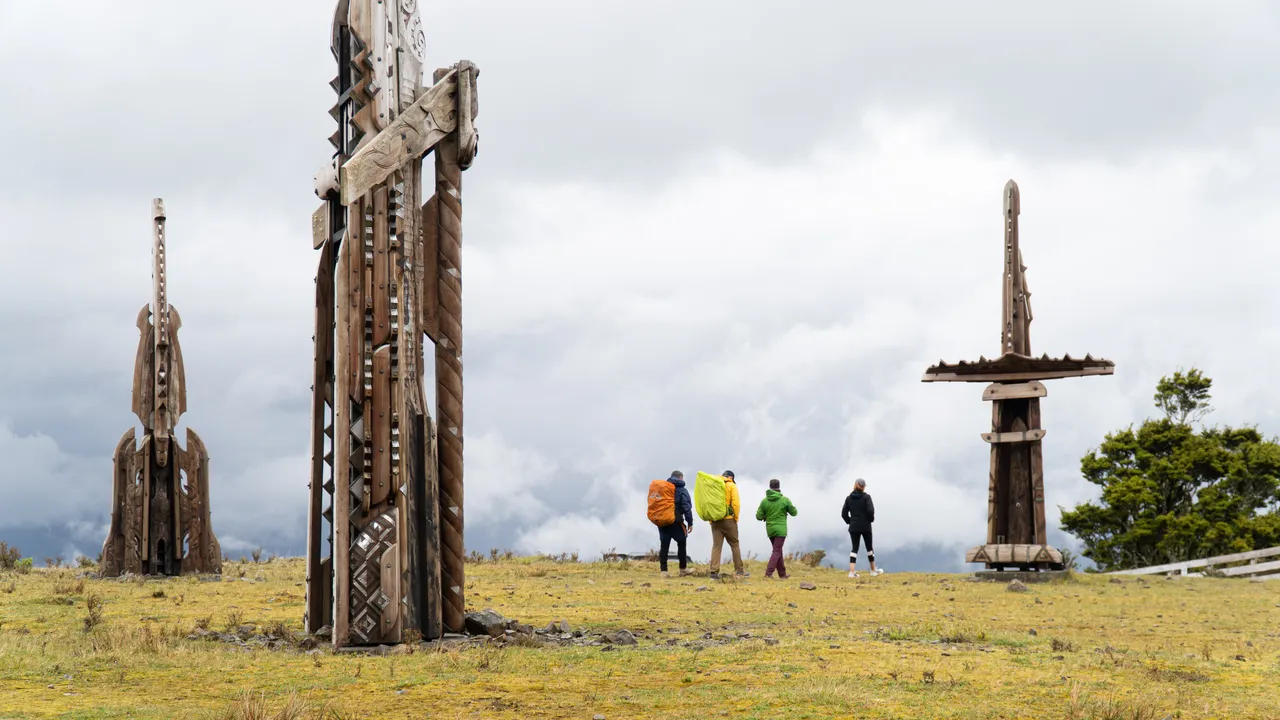 Mount Hikurangi, Gisborne