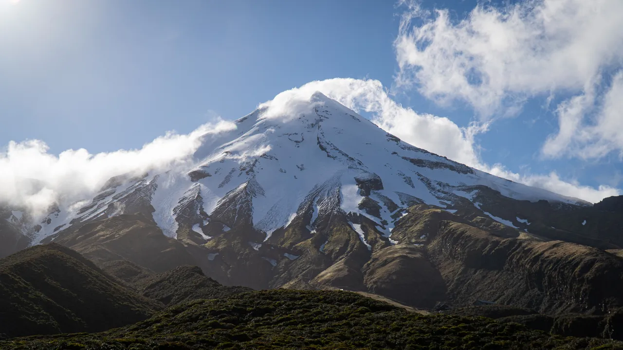 Taranaki Maunga
