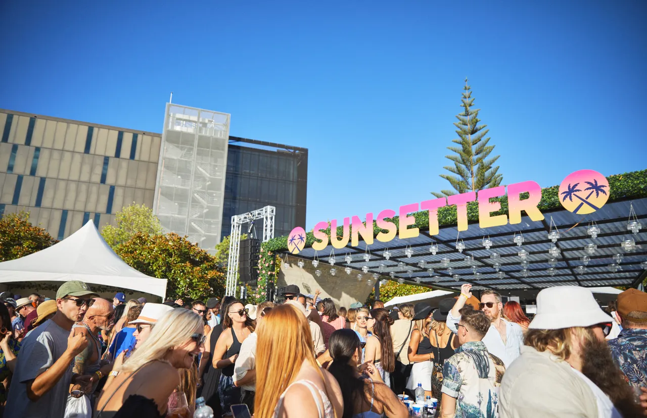 Crowd having fun at Sunsetter festival