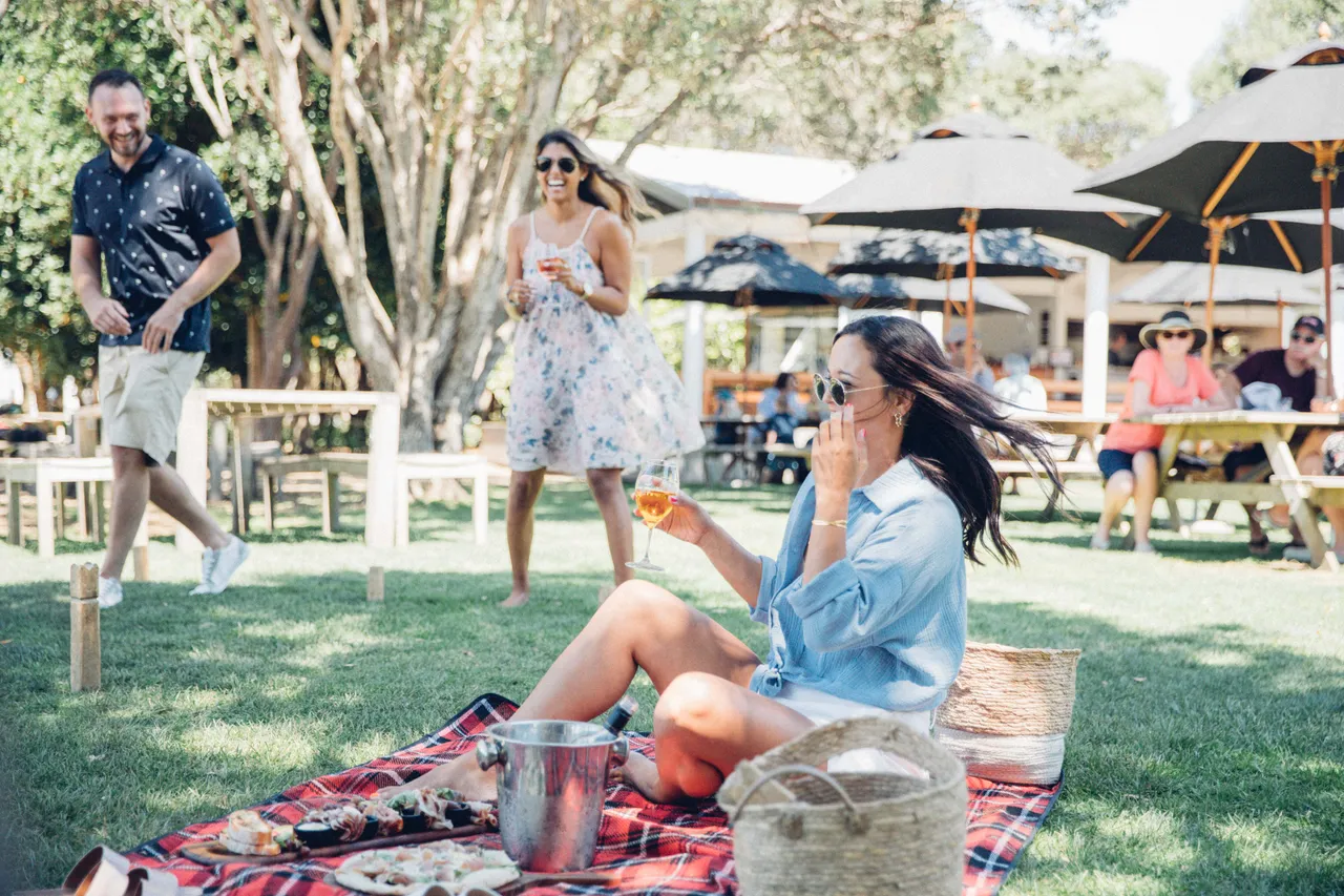 Lawn games, Waiheke Island vineyards