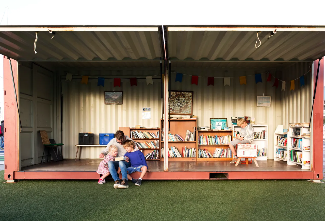 Auckland Brand Library - Waterfront container library
