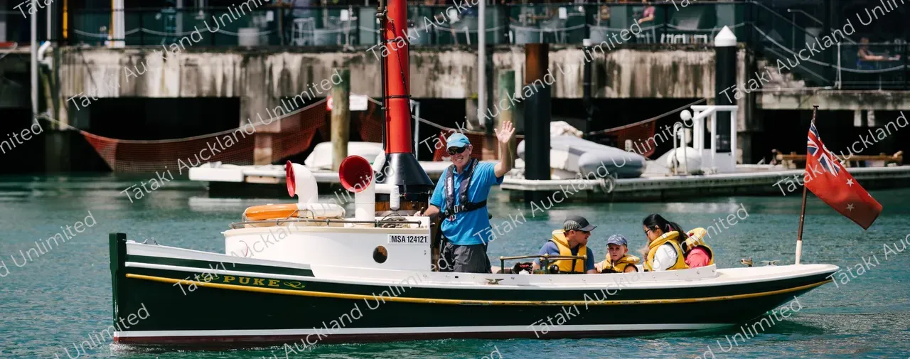 Steamtug SS Puke on the water