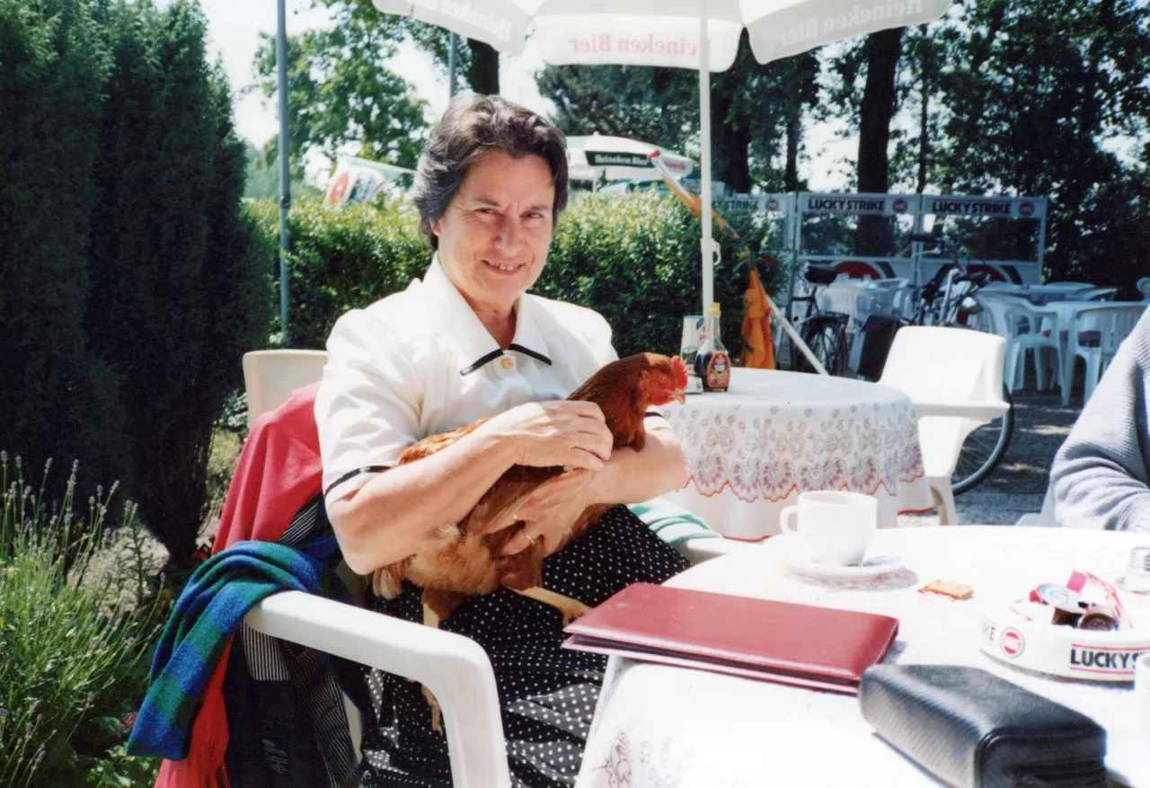 Sue Vaassen_0002_a