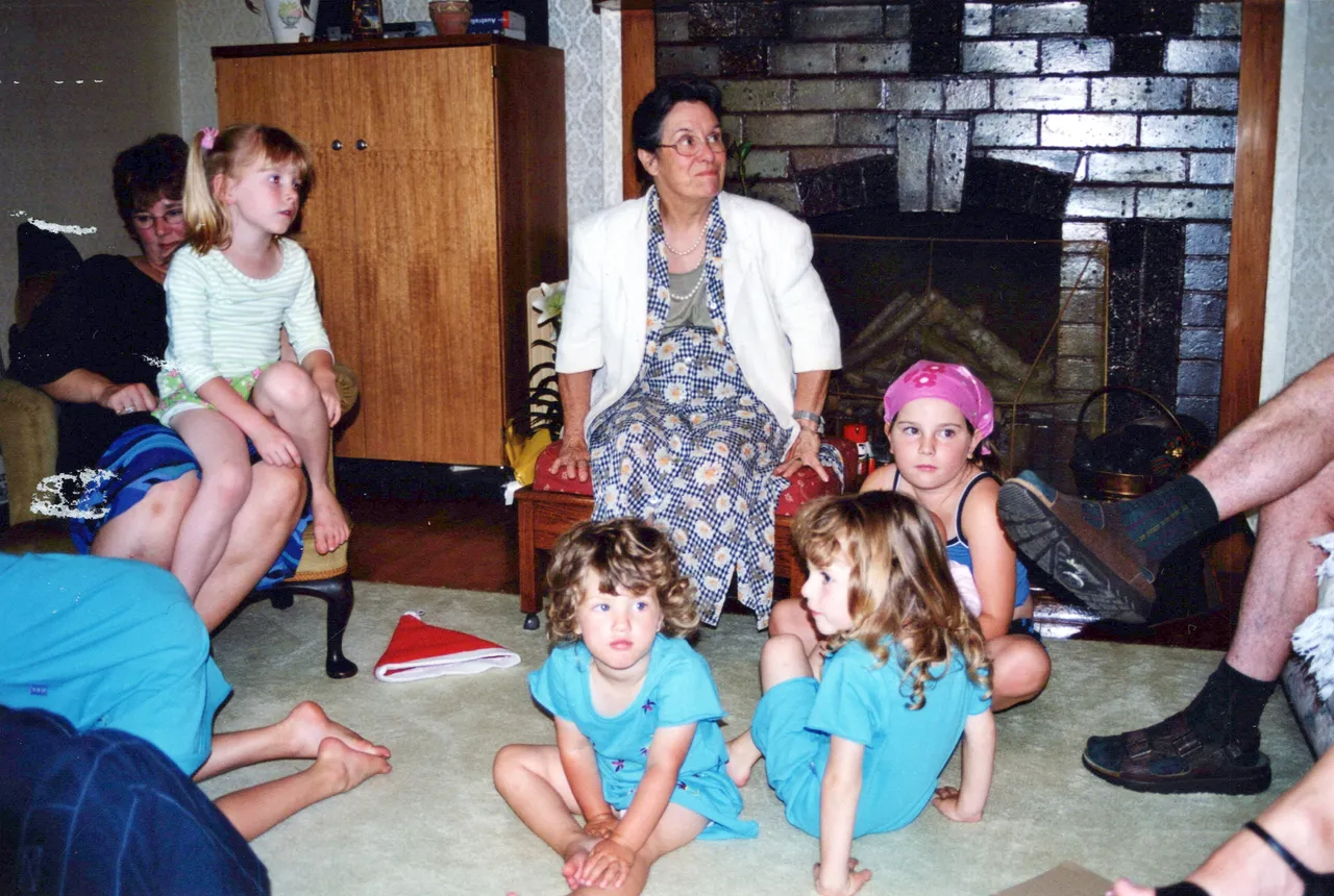 Sue various_0028_a