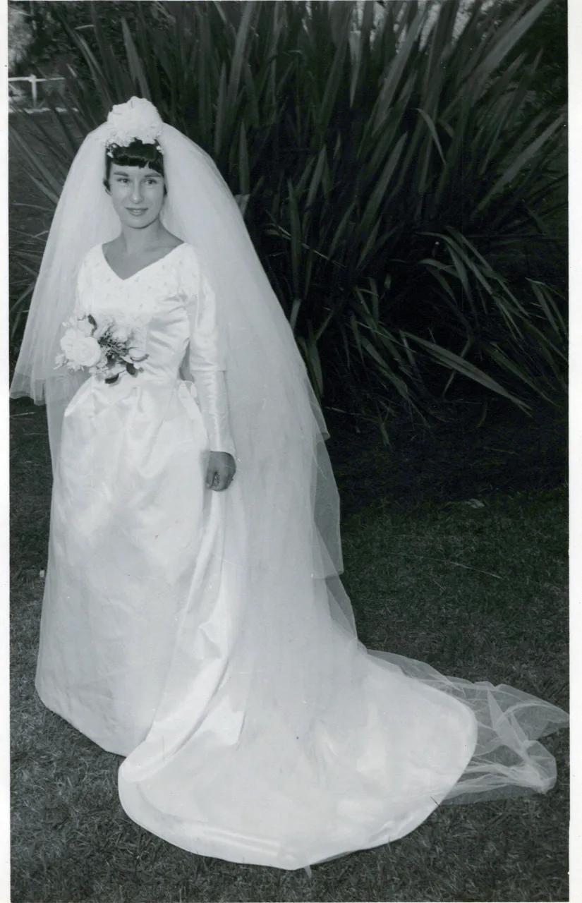 1962_Sues and Rob Wedding day_0001_a