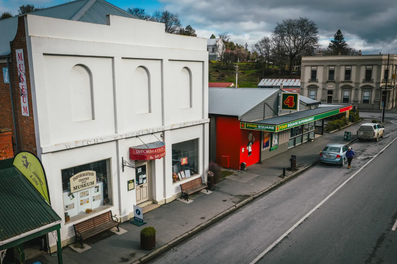 0825-Clutha-Lawrence-Musuem-055