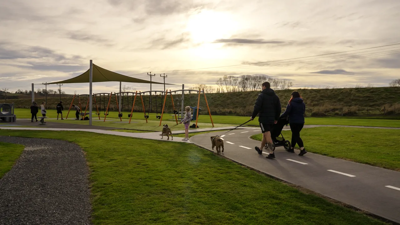 0624-Clutha-Balclutha-Family-Time-025