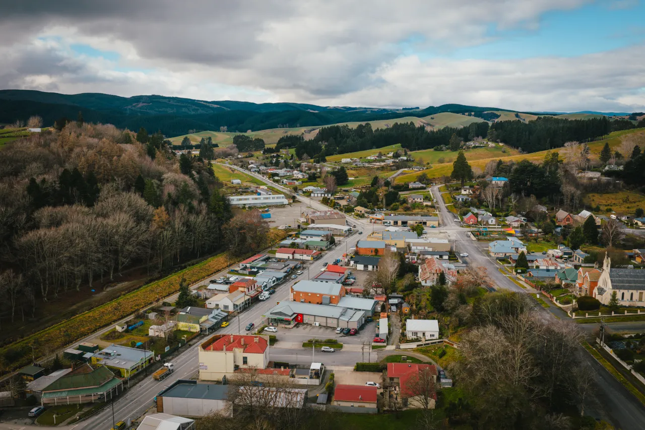 0825-Clutha-Lawrence-05
