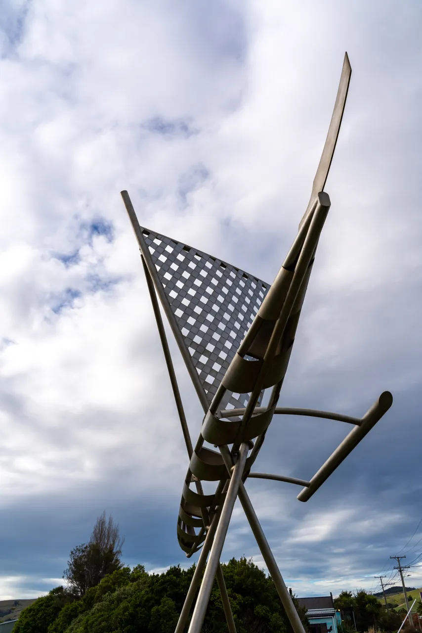 Waka sculpture