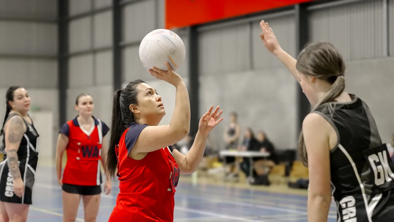 0624-Clutha-South-Otago-Netball-35