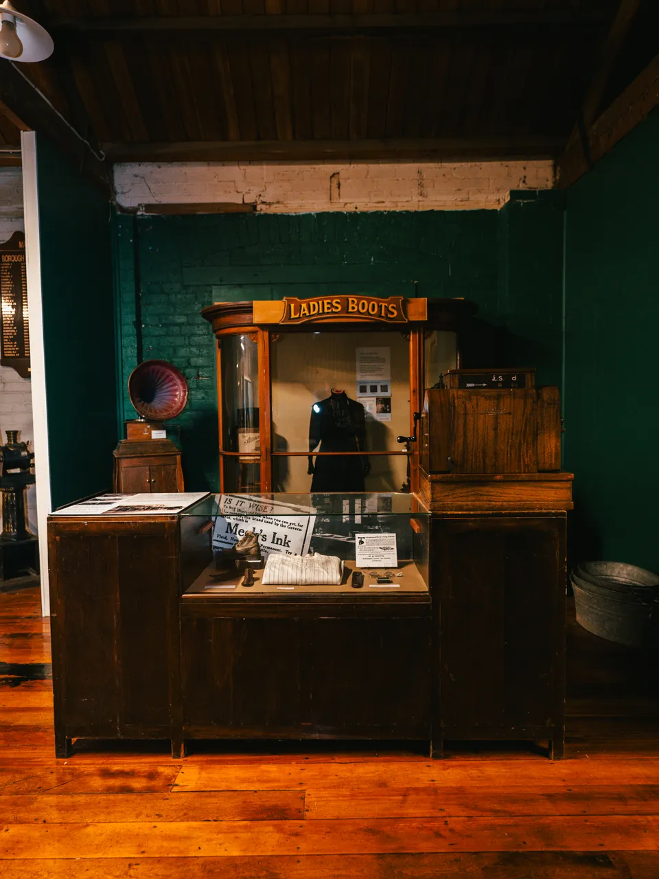 0825-Clutha-Lawrence-Musuem-046