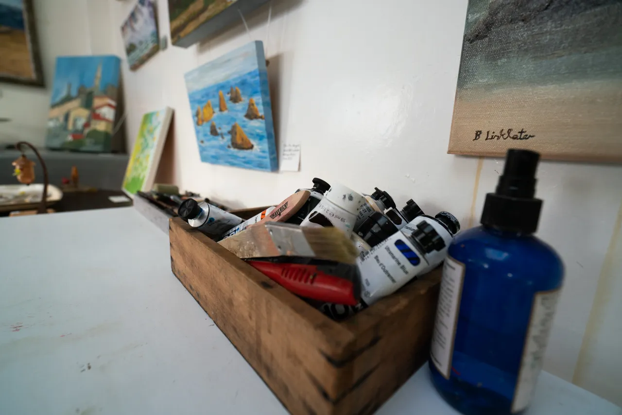 Box of paints