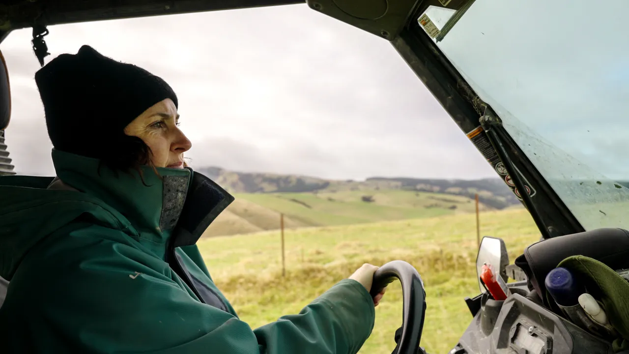 0624-Clutha-Sarahs-Farm-11
