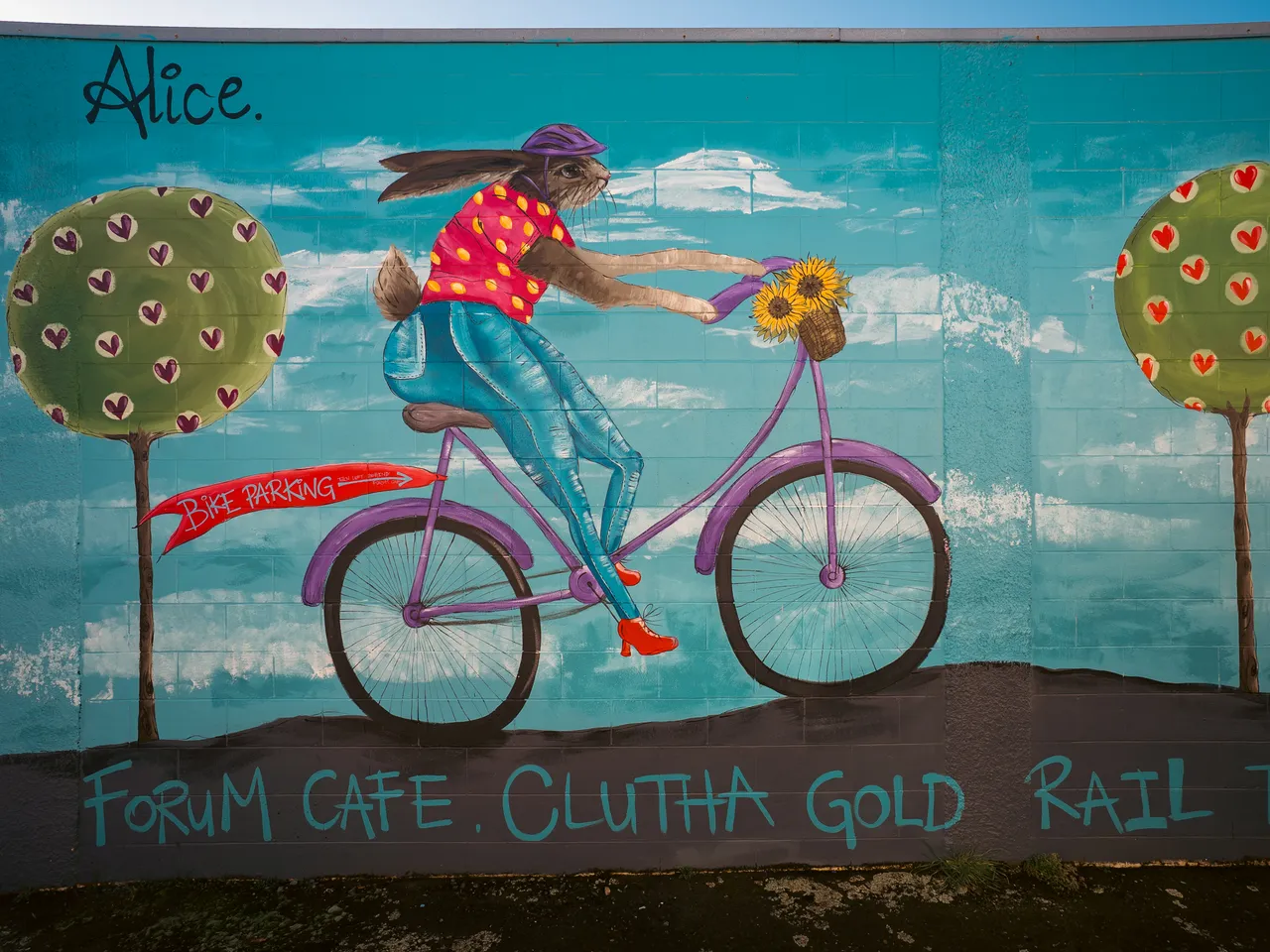 0825-Clutha-Alice-Murals-10