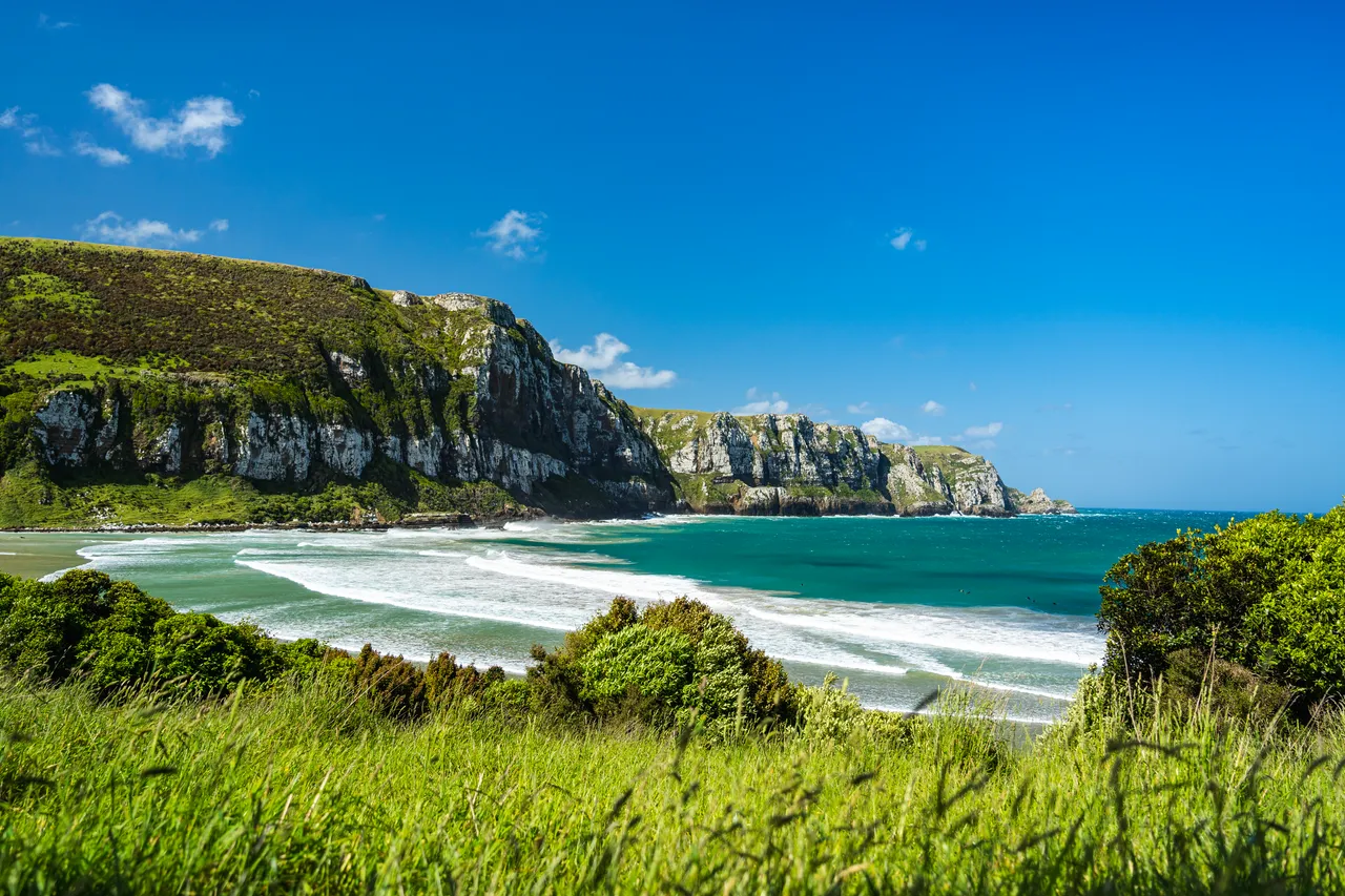 Sea and cliffs