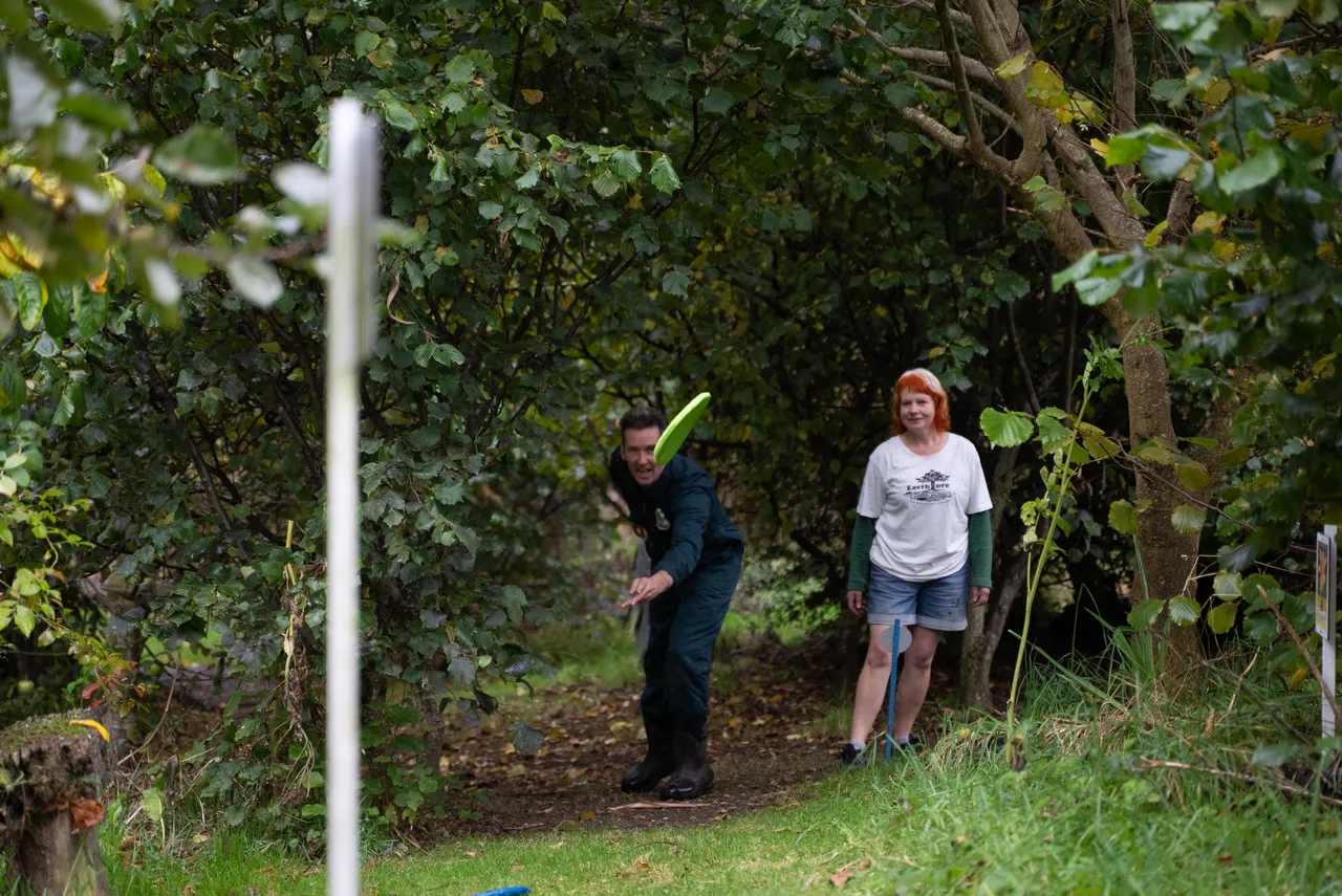 Gordon and Janine Thompson outside