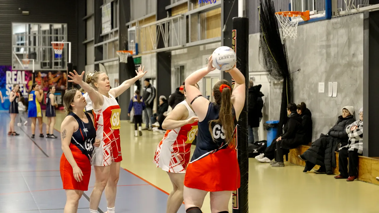 0624-Clutha-South-Otago-Netball-12