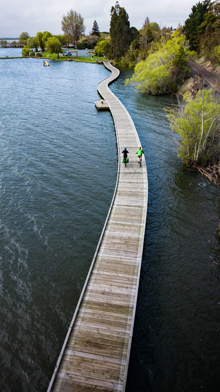 Clutha Gold Trail - Lake Waihola - Spring 2025 - credit Brook Sabin (12)