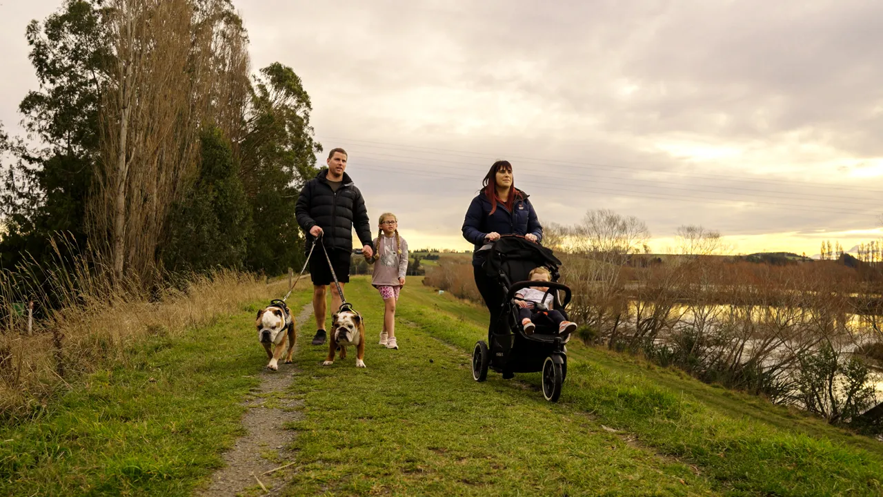 0624-Clutha-Balclutha-Family-Time-092