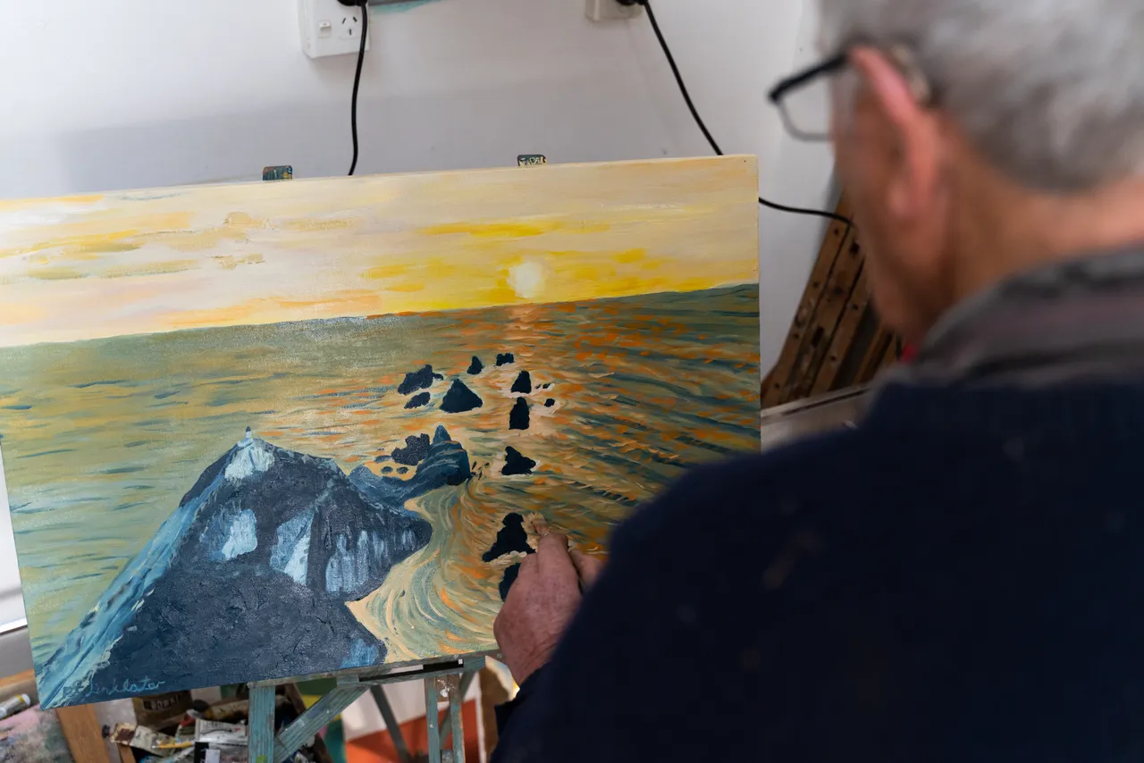 Peter Linklater with painting