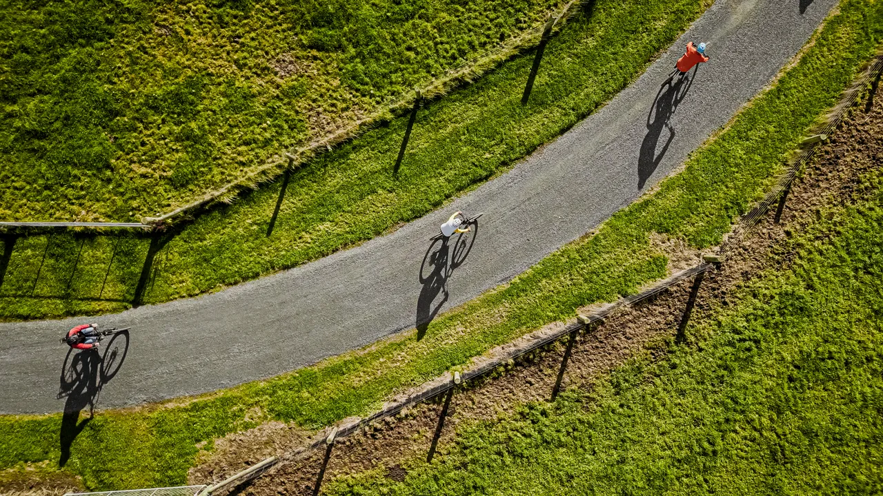 0624-Clutha-Bike-Trail-200