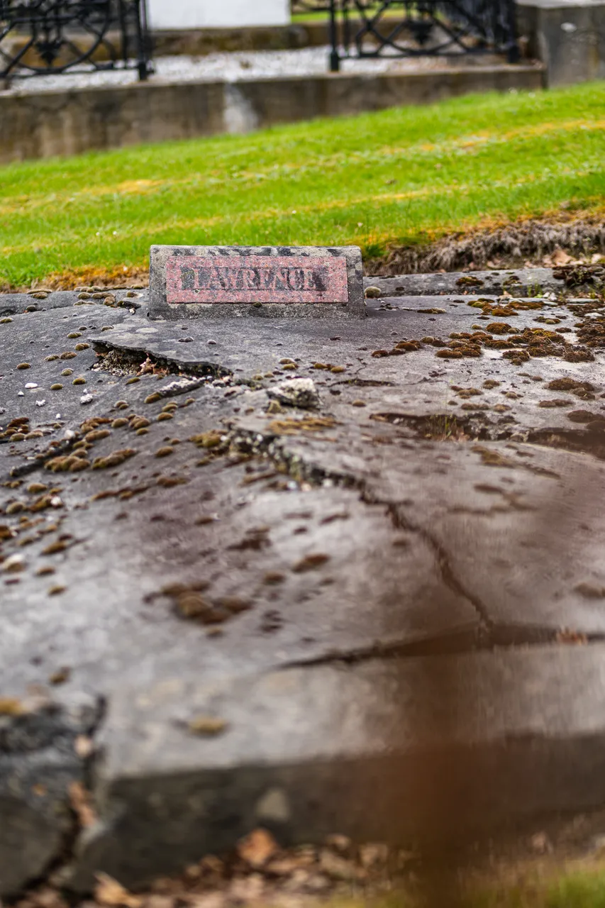 Grave