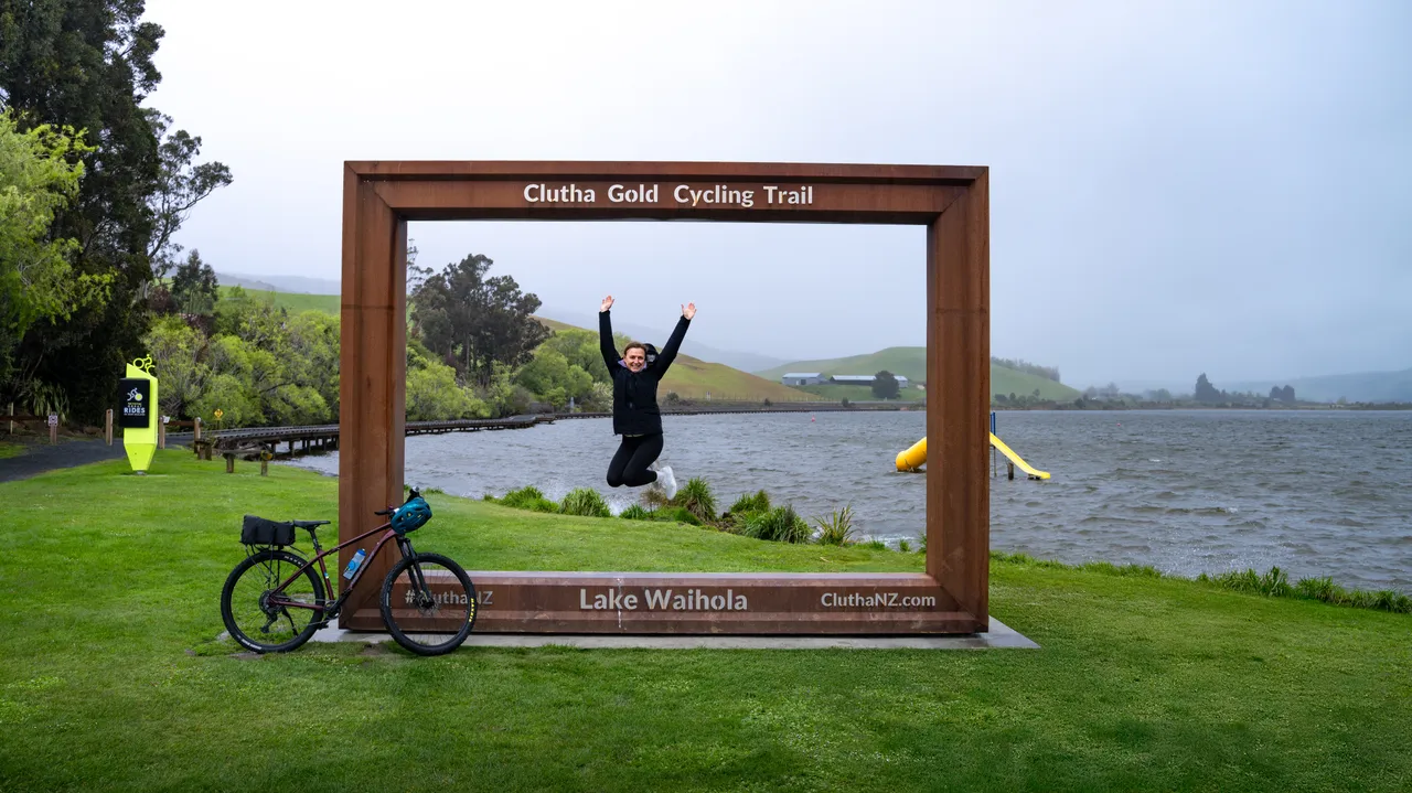 Clutha Gold Trail - Lake Waihola - Spring 2025 - credit Brook Sabin (13)