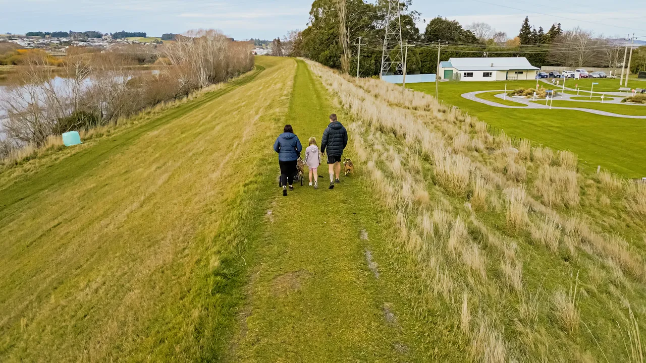 0624-Clutha-Balclutha-Family-Time-125