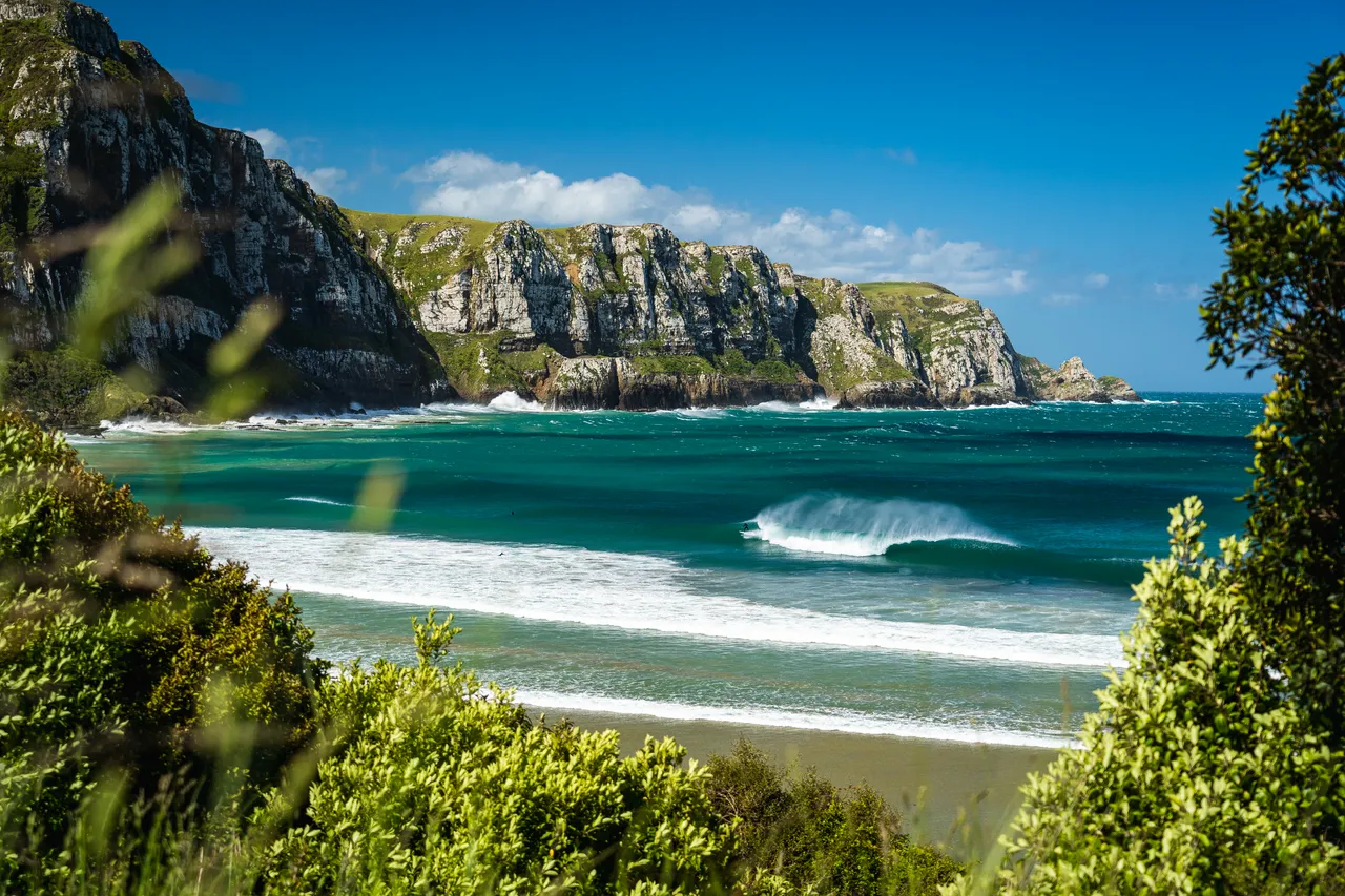 Sea and cliffs