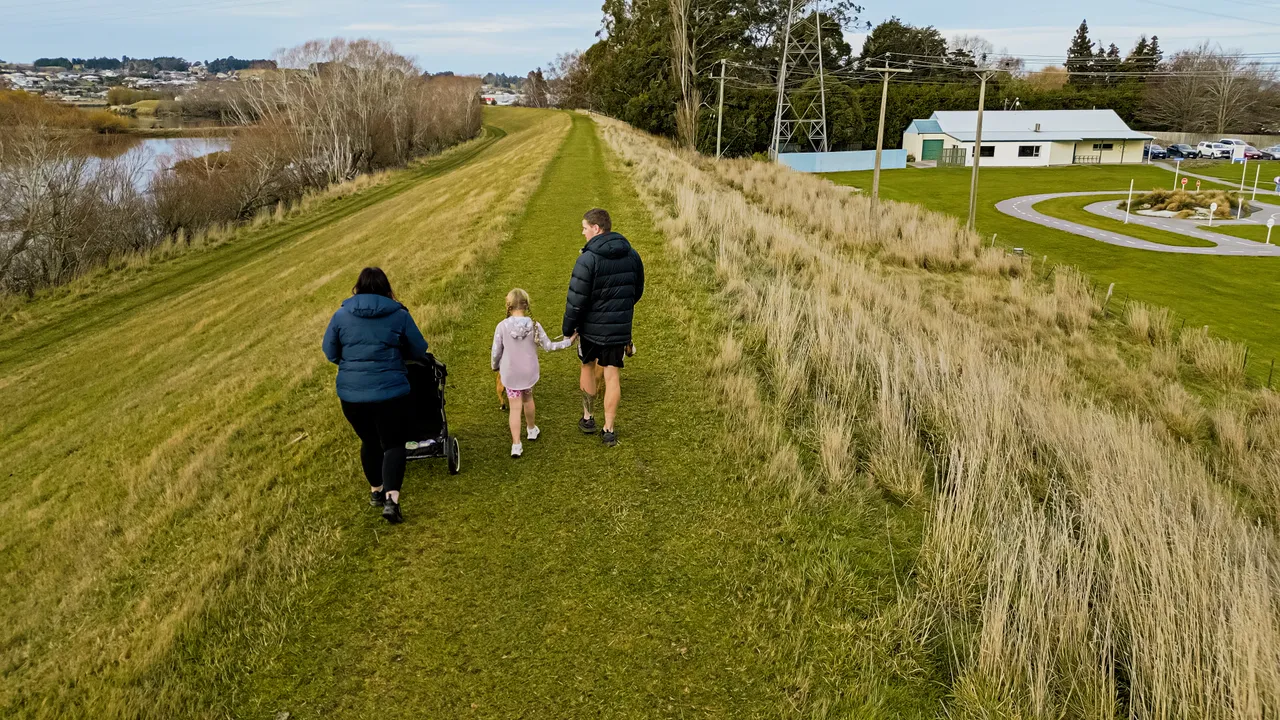 0624-Clutha-Balclutha-Family-Time-128