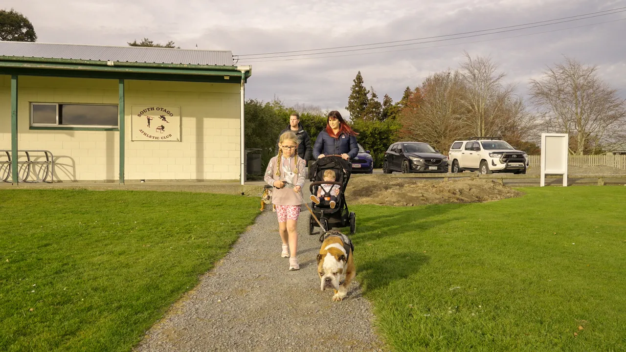 0624-Clutha-Balclutha-Family-Time-014