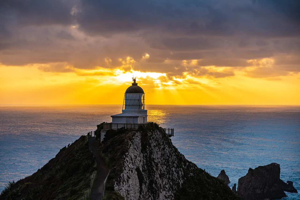 Nugget Point Lighthouse and sunset 