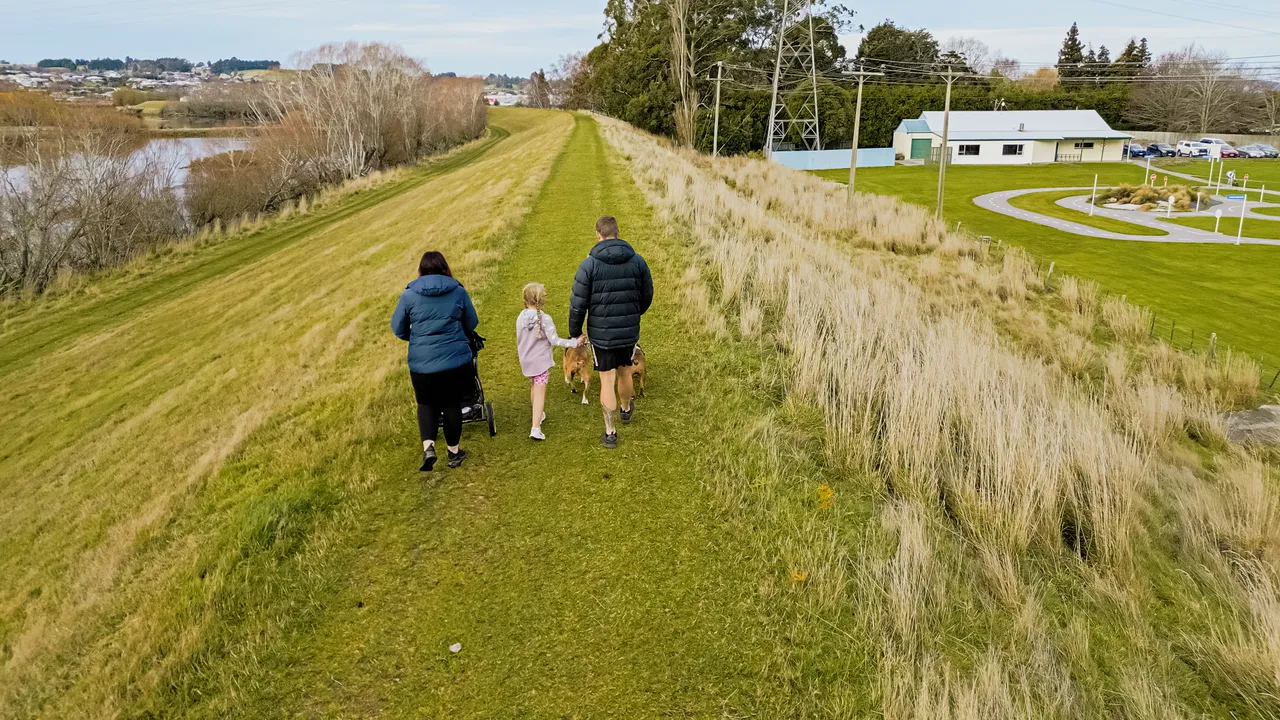 0624-Clutha-Balclutha-Family-Time-127