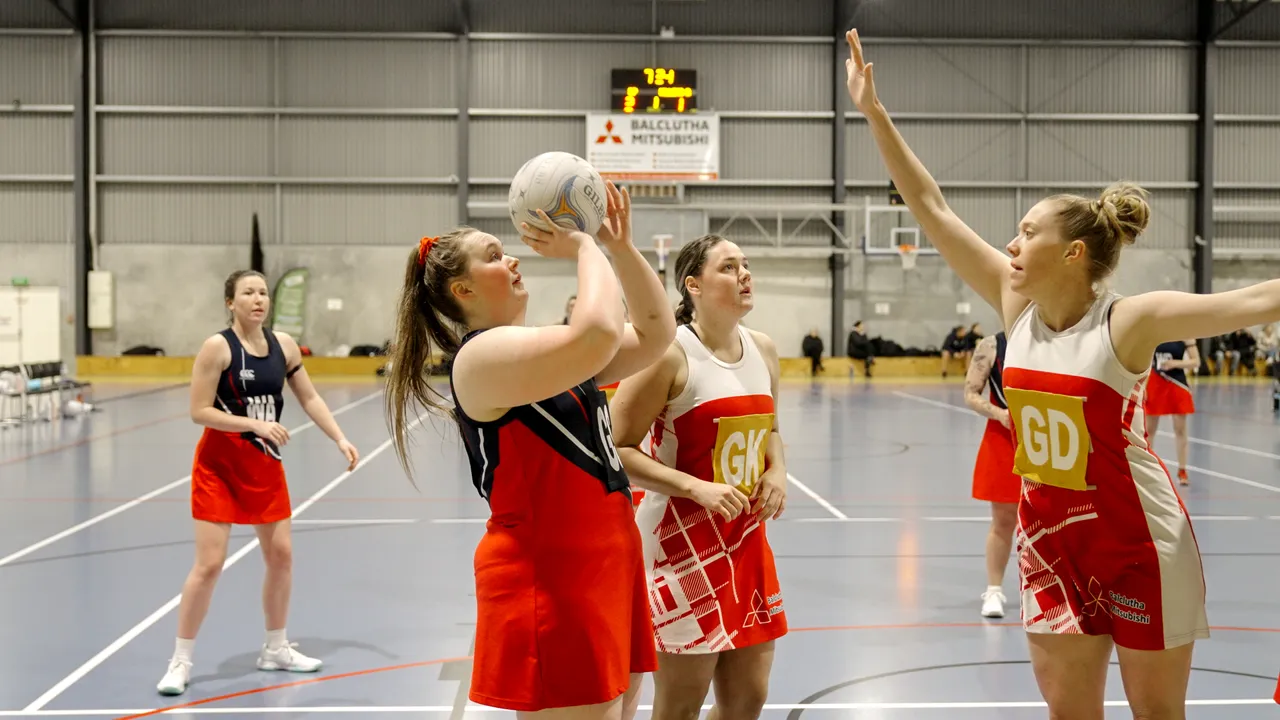 0624-Clutha-South-Otago-Netball-08