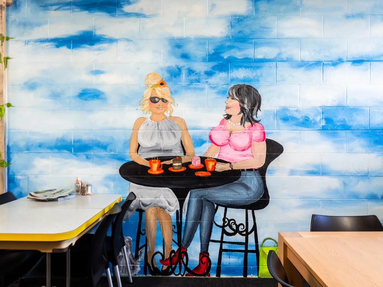0825-Clutha-Alice-Murals-20