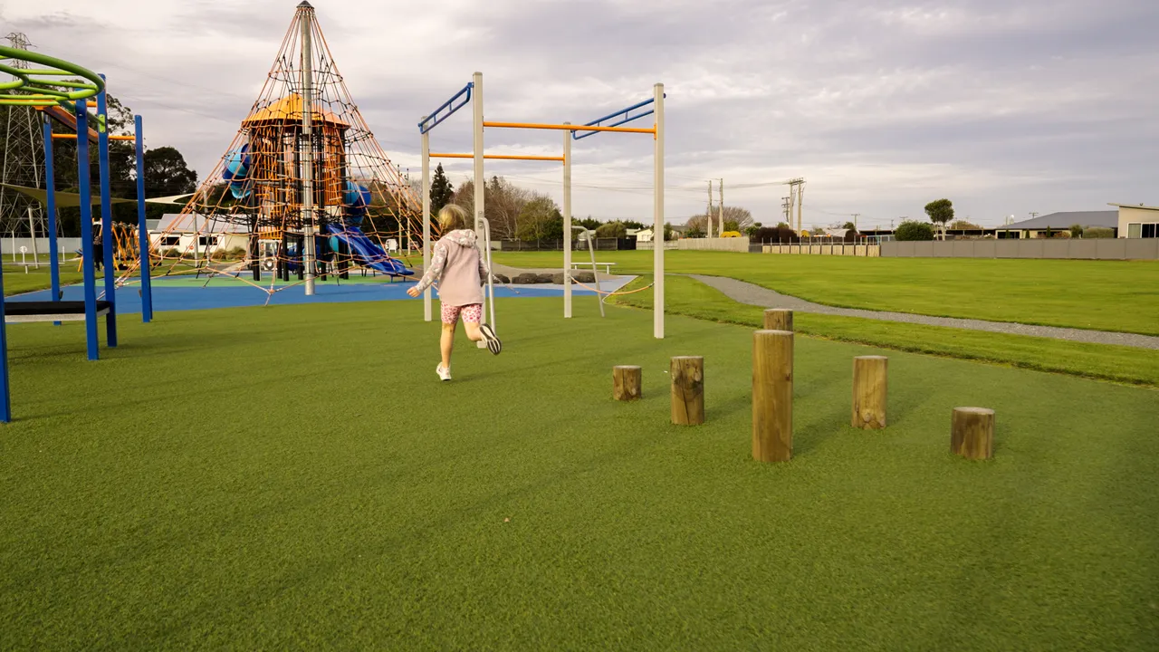 0624-Clutha-Balclutha-Family-Time-034