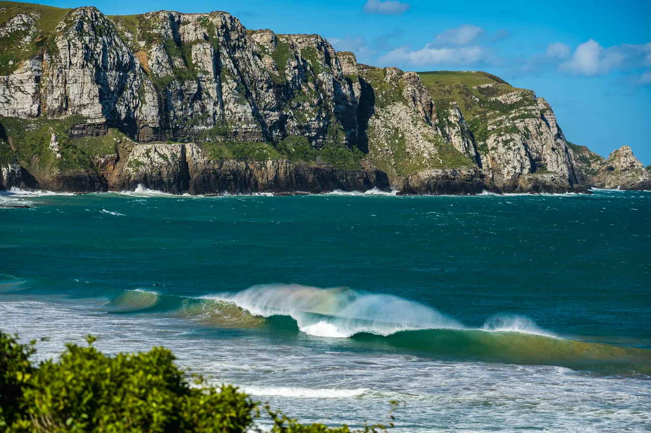 Sea and cliffs