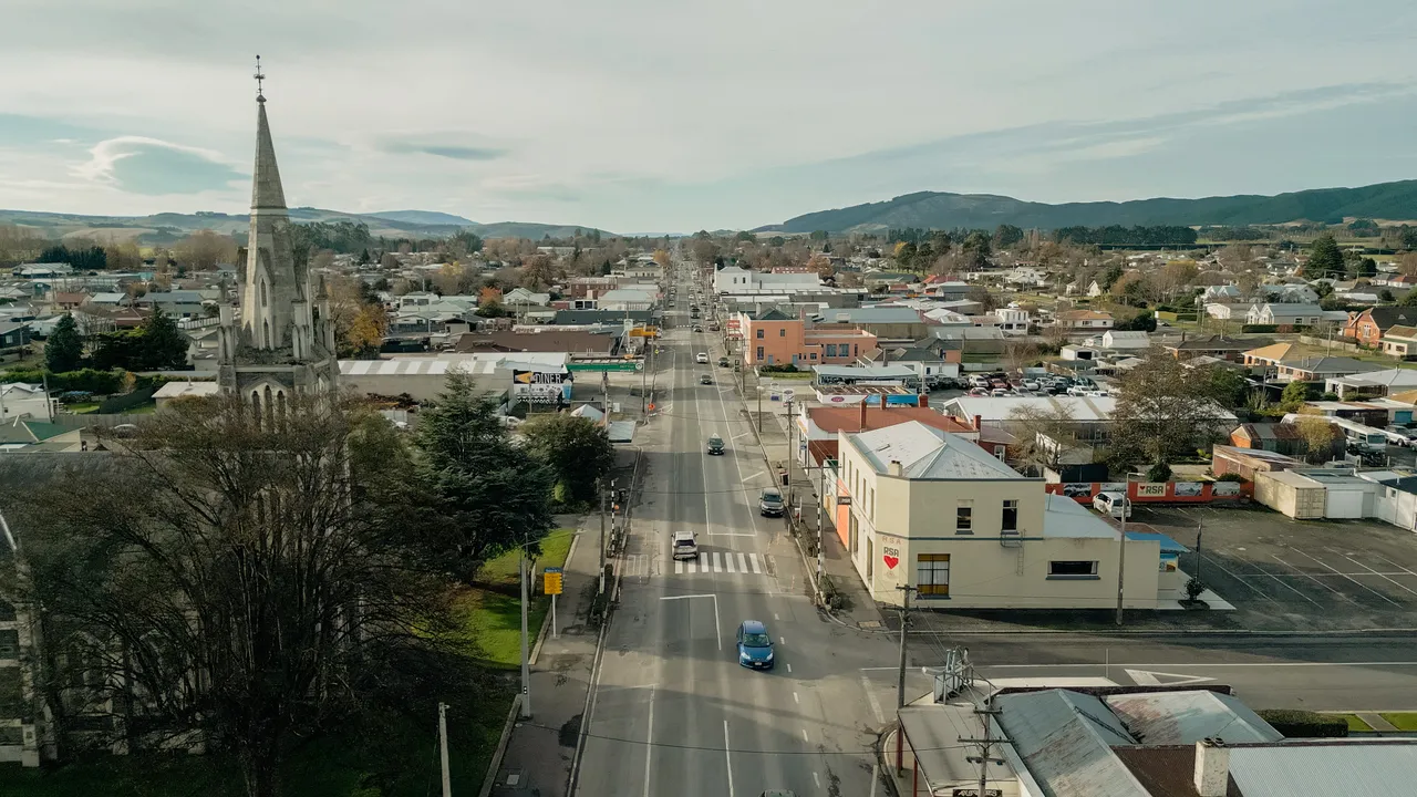 0524-Milton-Clutha-Development-The-Commute-32