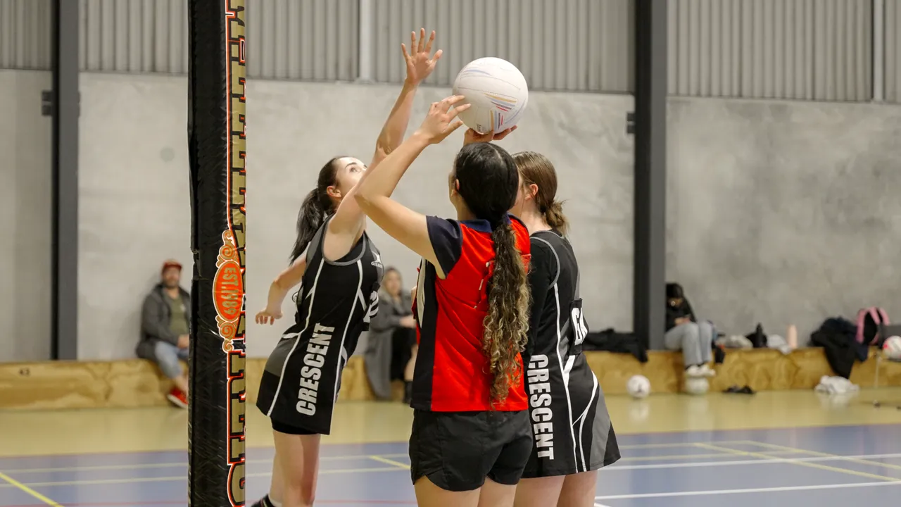 0624-Clutha-South-Otago-Netball-19
