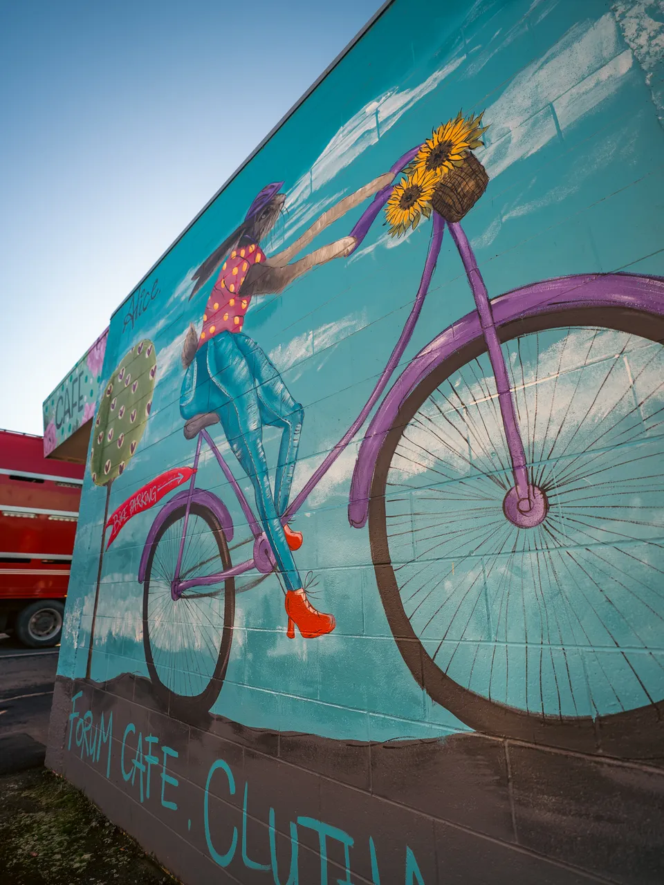 0825-Clutha-Alice-Murals-09