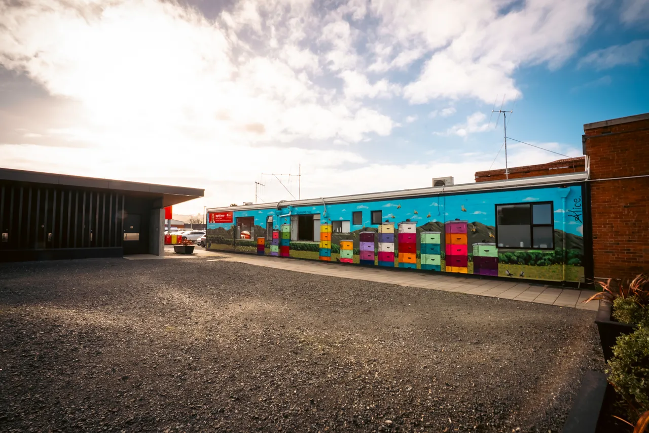 0825-Clutha-Alice-Murals-87